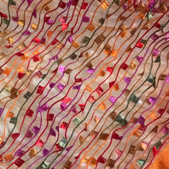 NWOT Bright fun EyeFul scarf - Picture 3 of 3